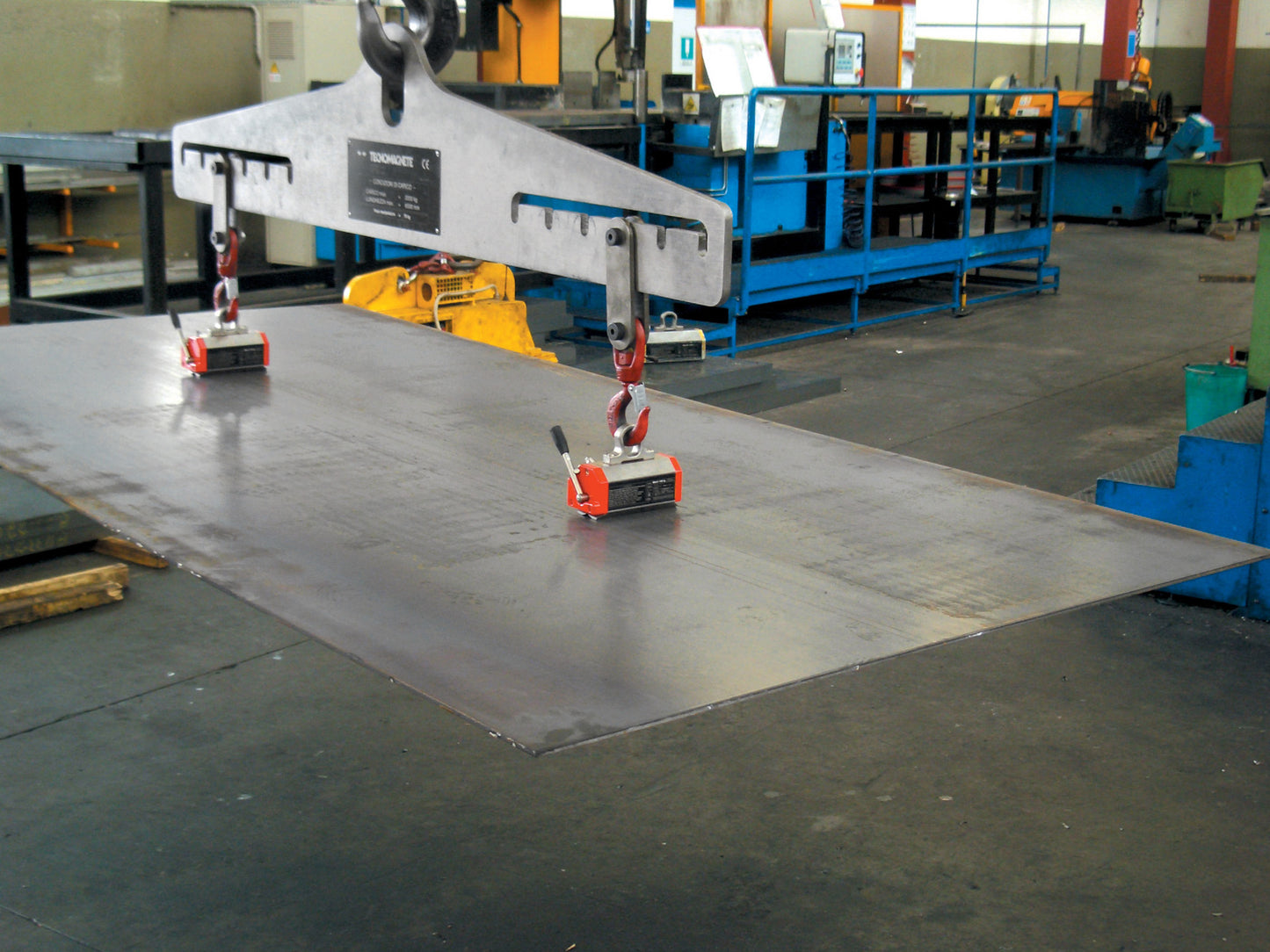 MaxX150TG Thin gauge lifter