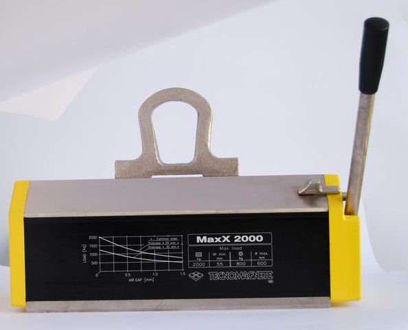 MaxX2000 Hand controlled lifting magnet – Tecnomagnete Inc